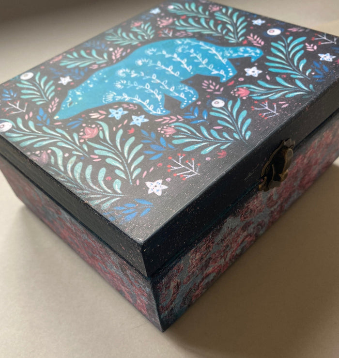 4 Compartment Tea / Jewellery / Trinket Box by Monika Maksym featuring Artwork by Kae Winter (MM70)