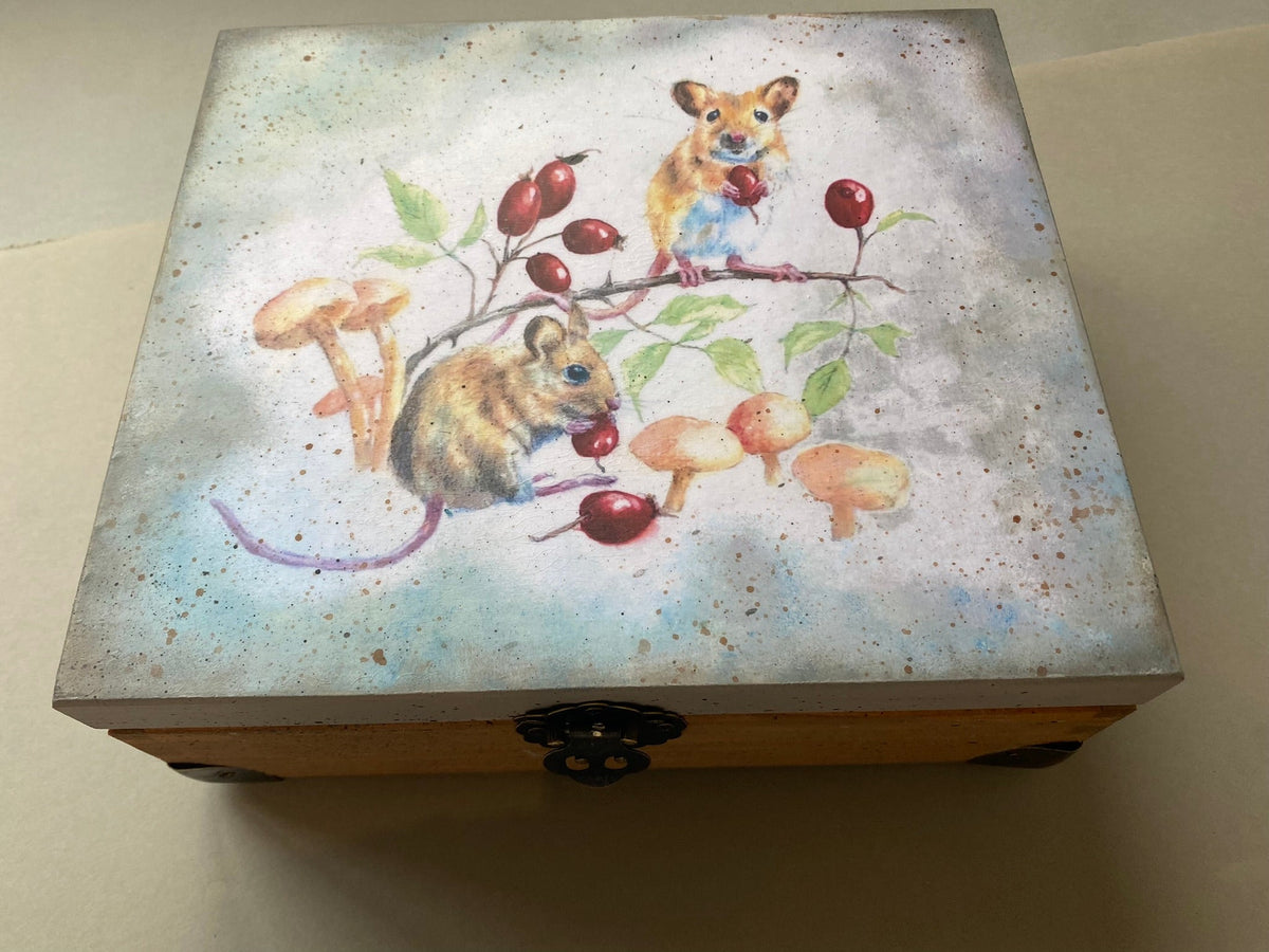 12 Compartment Tea / Jewellery / Trinket Box by Monika Maksym featuring Artwork by Sally Leggatt (MM81)