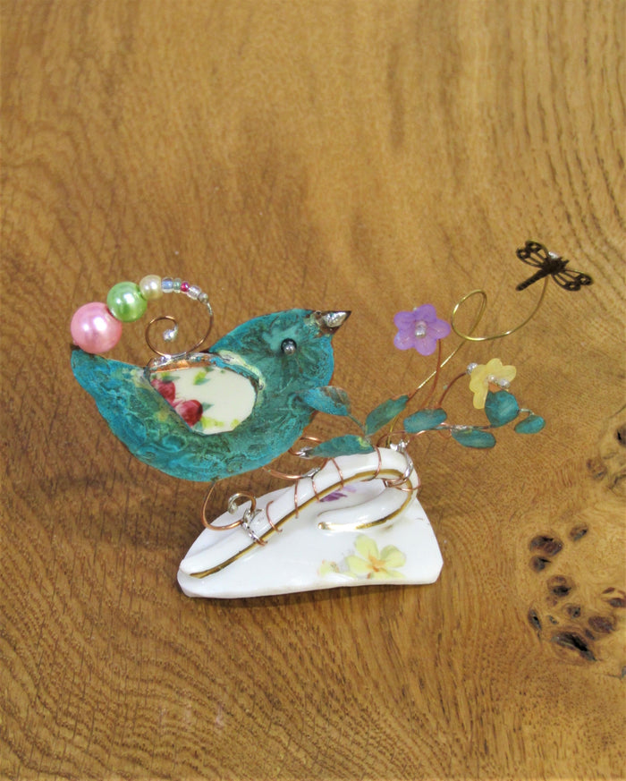 Bird Assemblage by Linda Lovatt